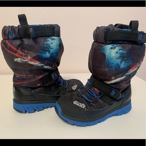 Stride Rite Boys Star Wars Sneaker Boot